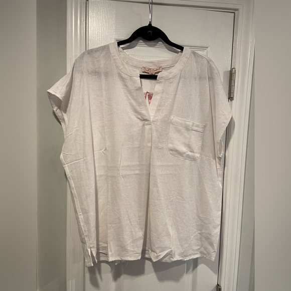 NWT Coastal Comfort Size XXL White Linen Blend Split Neck Short Sleeve Top - Picture 1 of 14